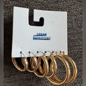 New Urban Outfitters Gold Hoop Earrings 3 Pair Diff Sizes Sm Med Large Chunky